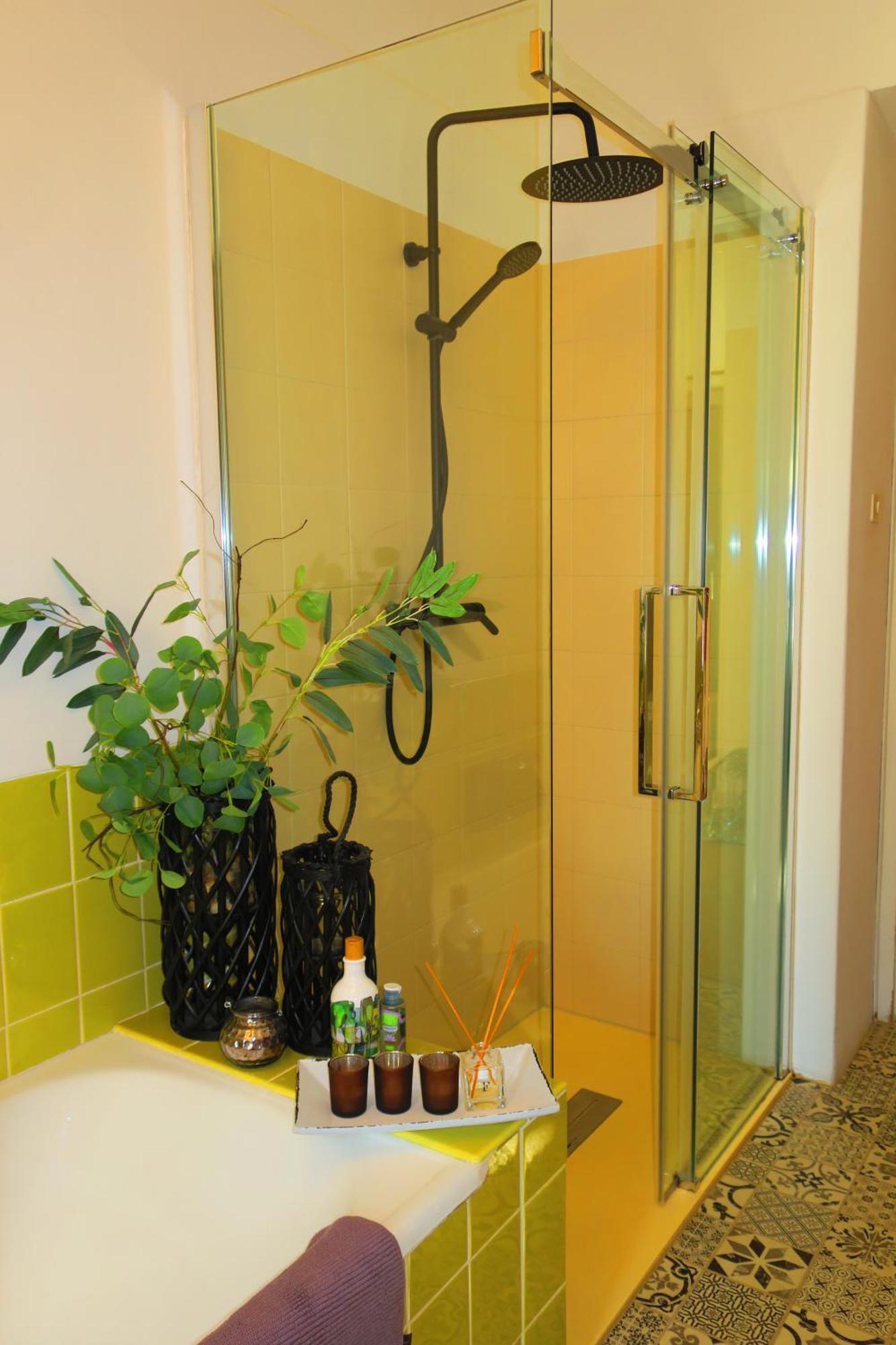 5-Zimmer-Appartement In Historischer Privatvilla, Meran Zentrum, Kostenloser Parkplatz Kültér fotó