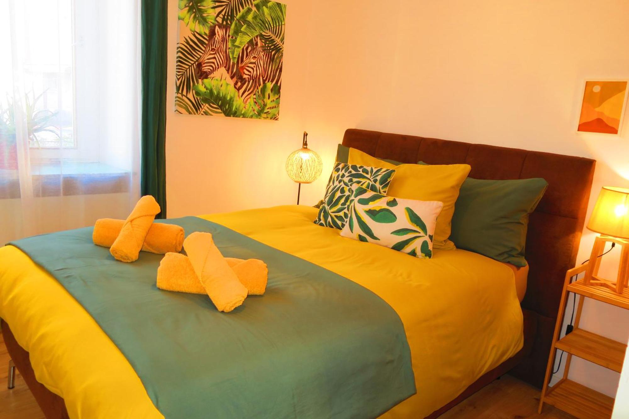 5-Zimmer-Appartement In Historischer Privatvilla, Meran Zentrum, Kostenloser Parkplatz Kültér fotó